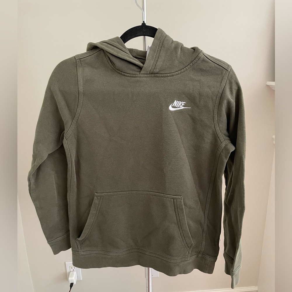 Nike Pullover Hoodie